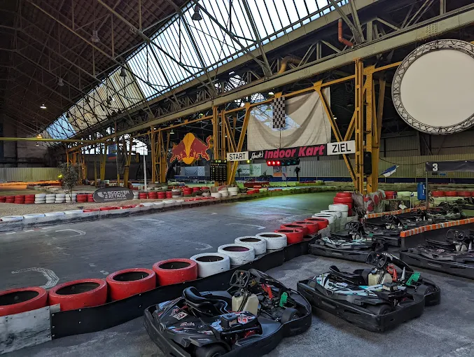 Karting indoor de Bous activité famille enfants