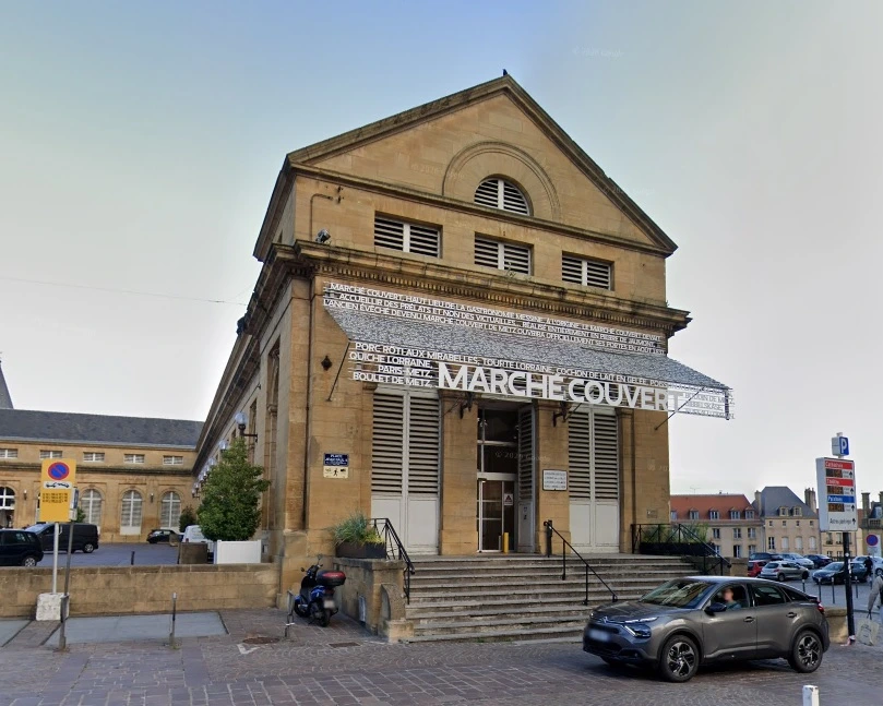 Overdekte markt van Metz met Lotharingse specialiteiten